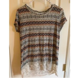 🧨👗 3 for $25👗🧨 printed top